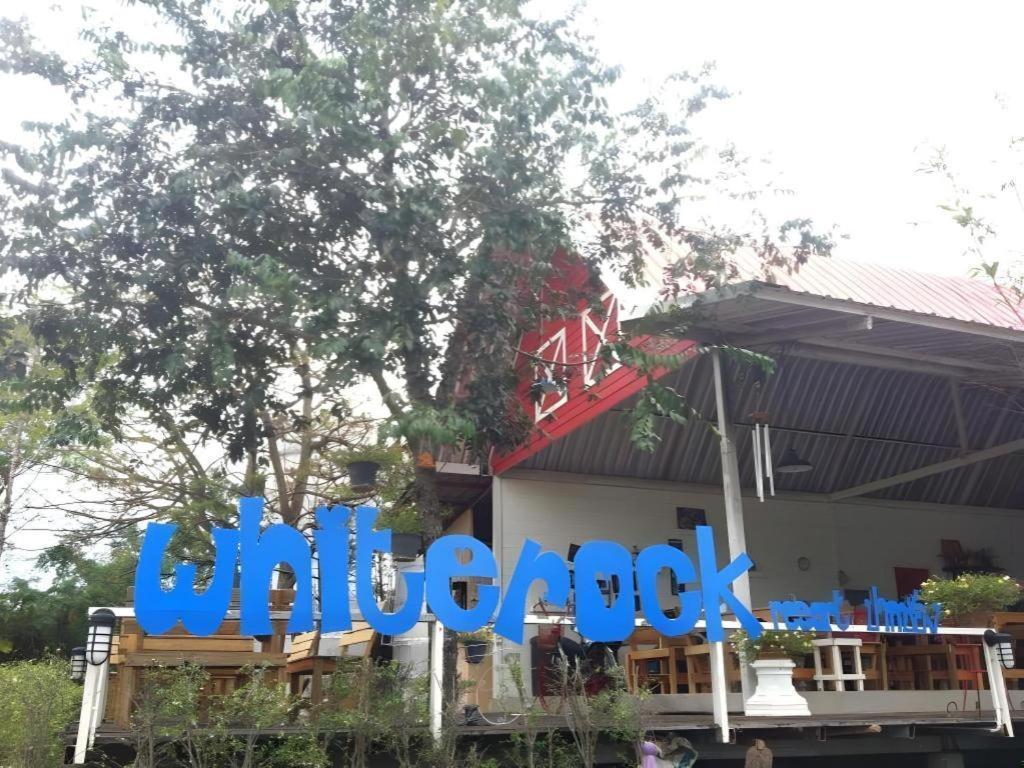White Rock Resort Pak Chong Esterno foto
